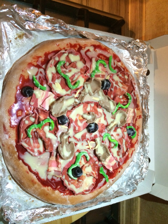 Торт в виде пиццы