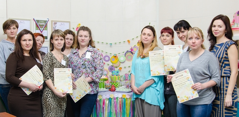 Фотоотчет с курса "Тематический сладкий стол". Много фото.