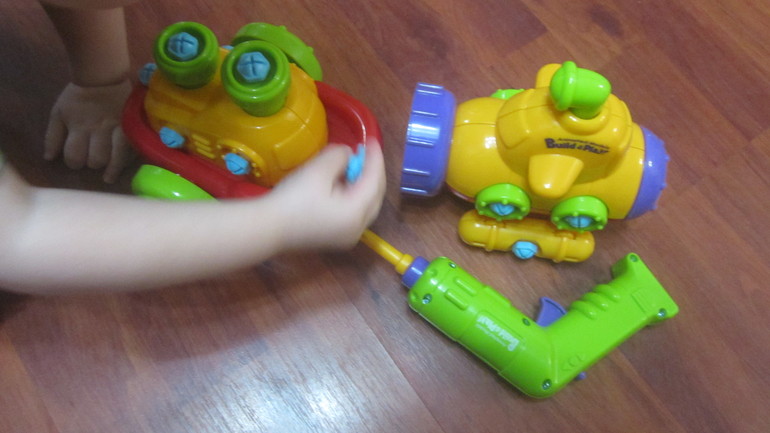 Психологи рекомендуют: ТОП-8 игрушек для детей до 3 лет