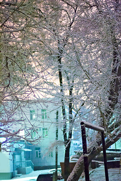 А у нас во дворе...