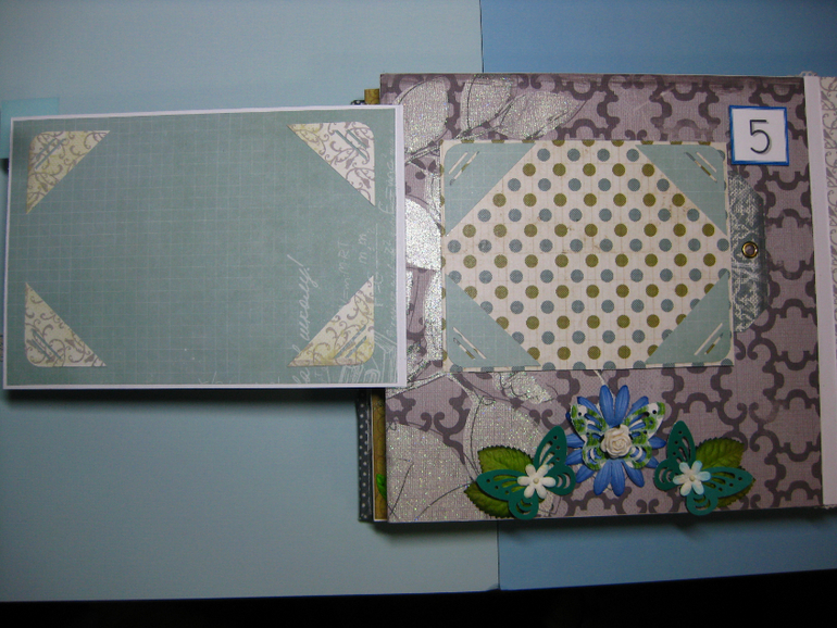 Альбом первого года жизни Малыша