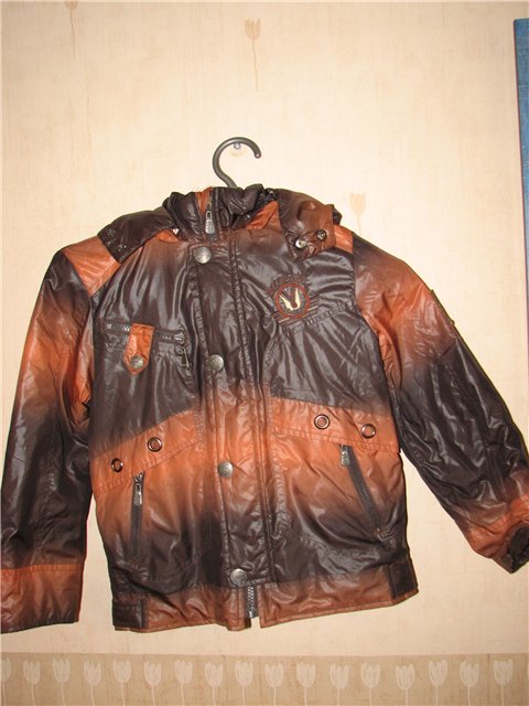 Демисезонные комплекты на мальчика. 104, 110