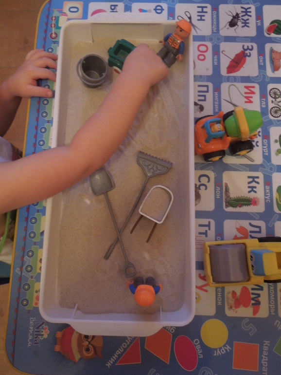 ФМ "Что нам стоить дом построить". День 2 Строительные машины.