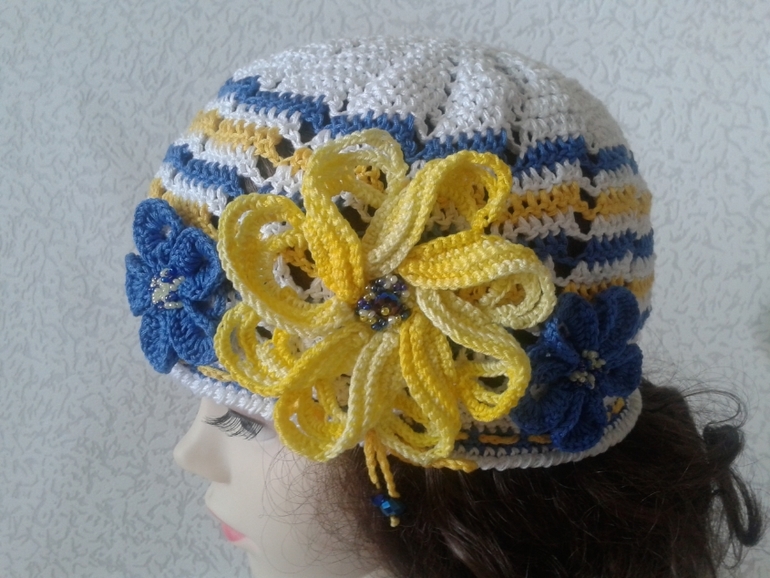 Бейсболка с вариацией и шапочки летние:)