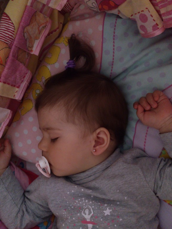 а мы ушки прокололи)