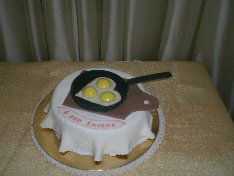 Торт на чугунную свадьбу