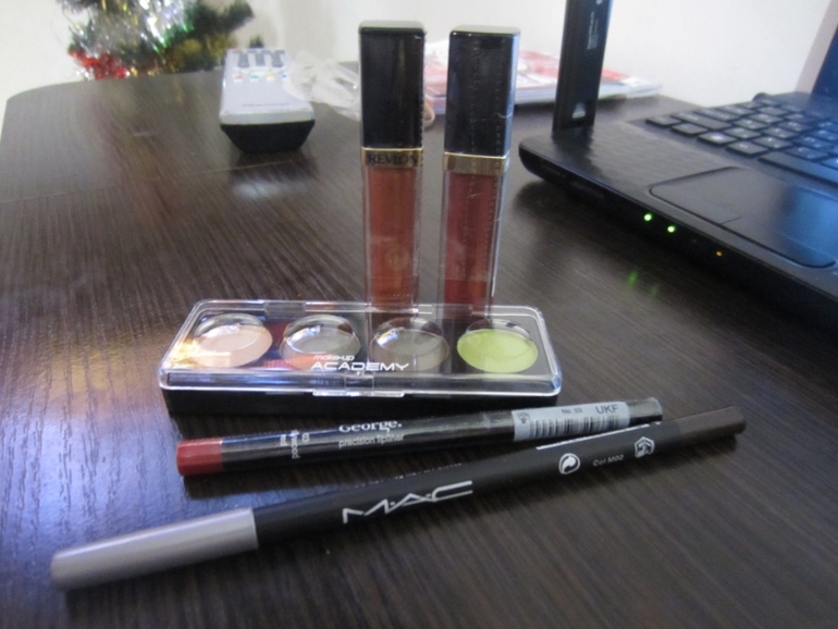 Набор косметики ( ВСЕ НОВОЕ !!! )