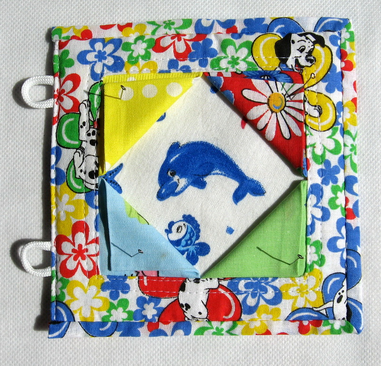 Развивающая книжечка.