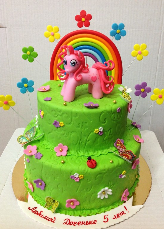 два тортика с пони