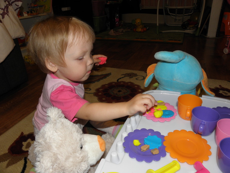 Пластилиновое чаепитие.