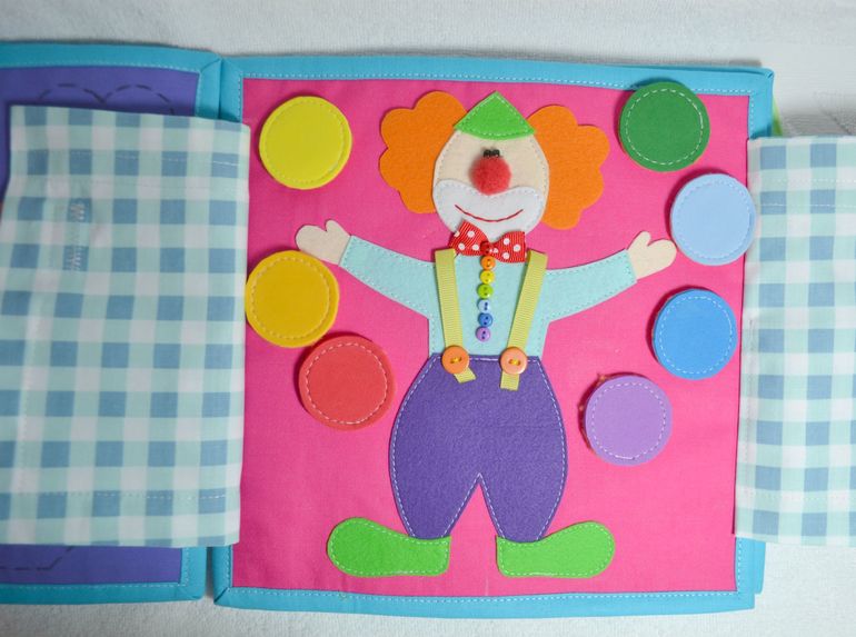 Именная развивающая книжечка