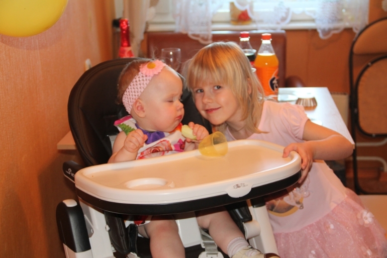 Наш годик!!!!