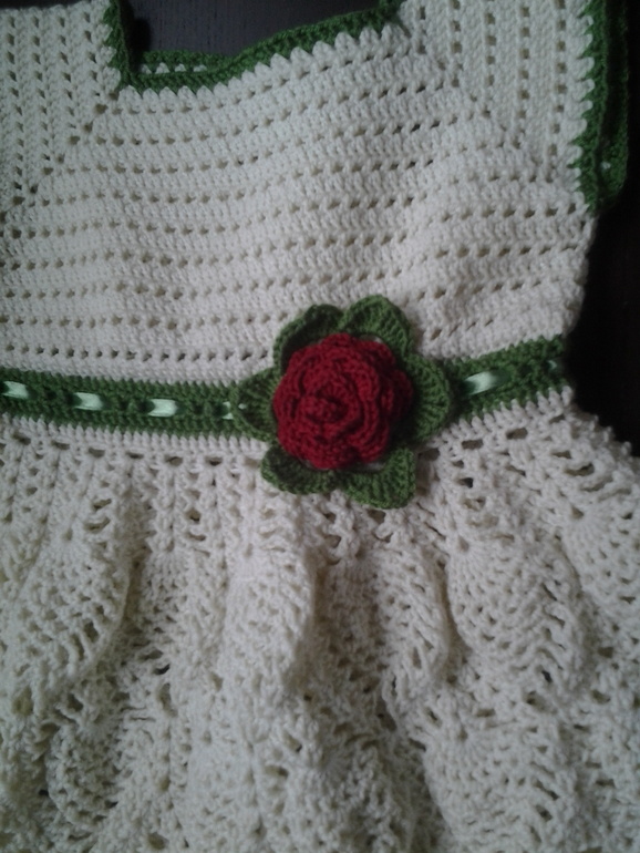 Первое платье крючком