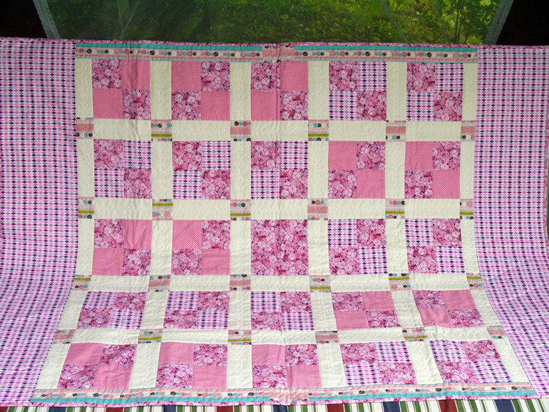 Детские лоскутные одеяла. Летняя фотосессия)