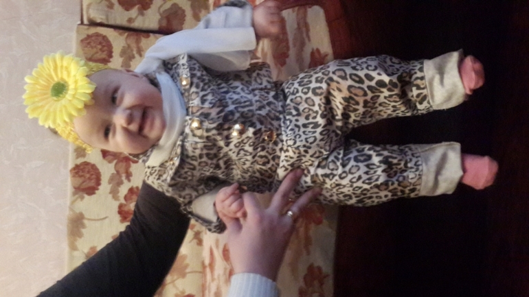 Нашей доченьке 5 месяцев