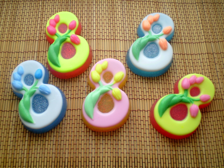 Готовлюсь к праздникам)))