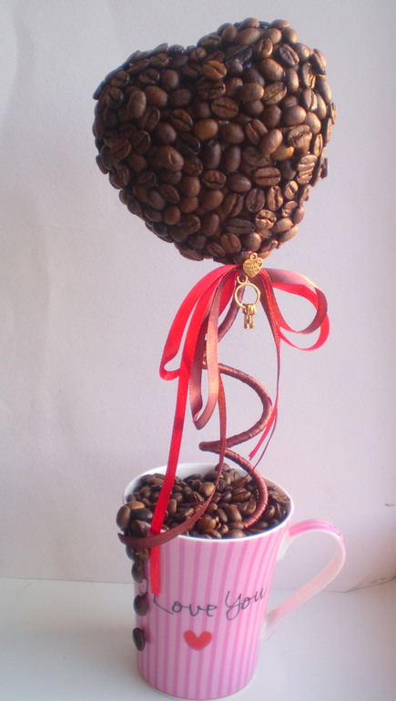 Новенький кофейный