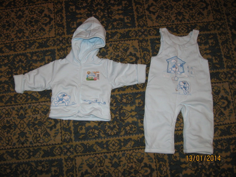 Детские вещи б/у пару раз и новые. Пакетом или по отдельности.