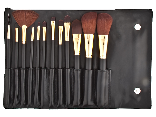 Продаю наборы кистей для макияжа от 900р!