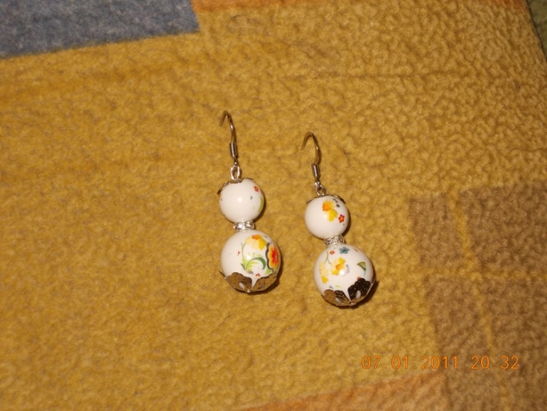 мои первые серьги)))надеюсь не последние))