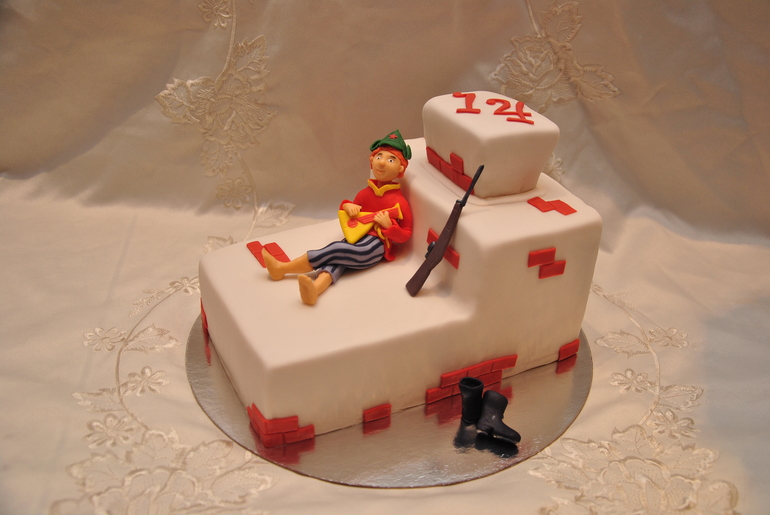 Печь и красноармеец