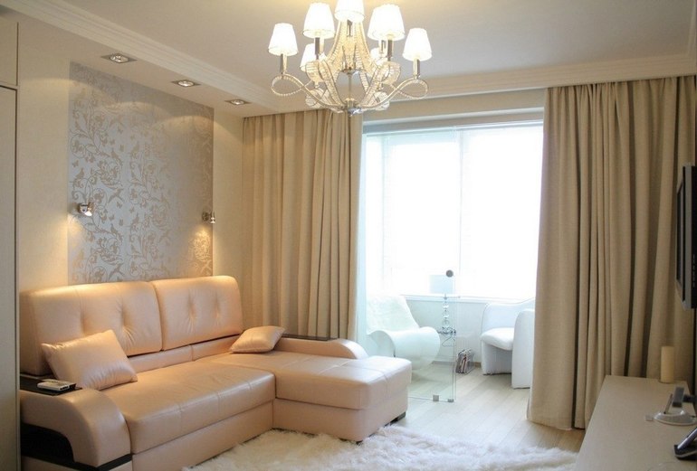 Разыскивается диван и ... обои!!!!!