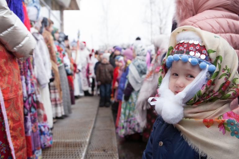 Давно хотела показать. Наши Рождественские гуляния в Воскрсной школе.