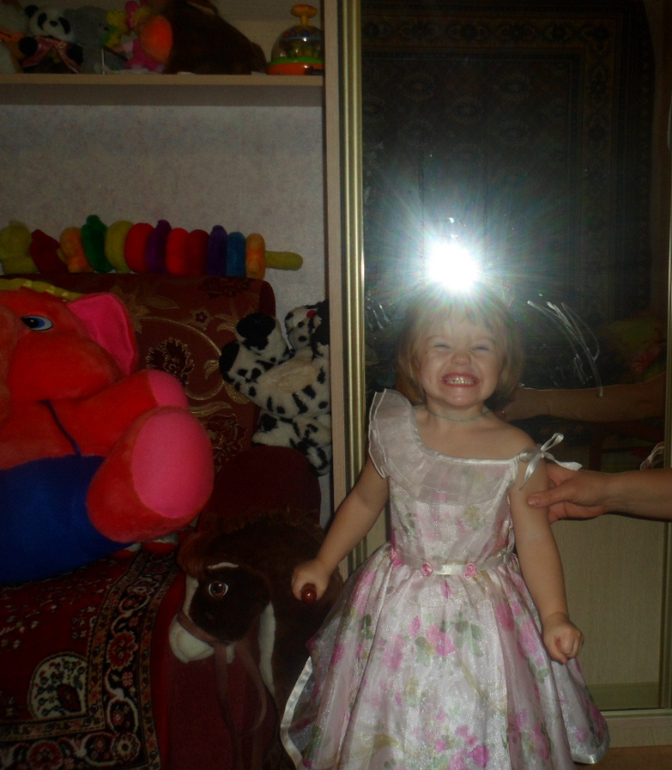 Вот такие рожицы мы строим когда мама фотографирует.