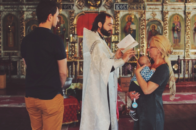 Покрестилм Мишеньку!