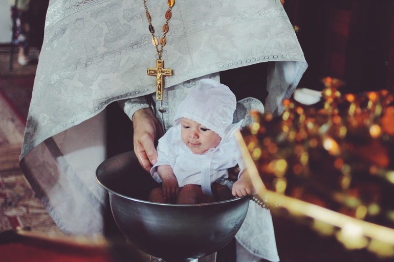 Покрестилм Мишеньку!