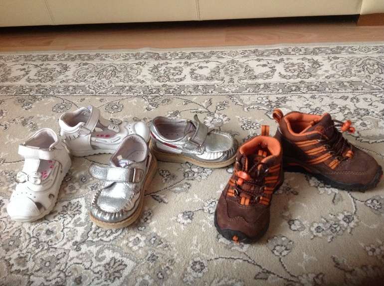 Обувь б/у для девочки 21,22,23,24. Perlina, Minicolor, Timberland, Tiflani, Mursu. Почта