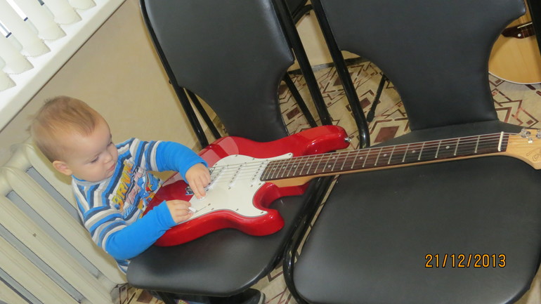 Пока сестренка экзамен сдавала....