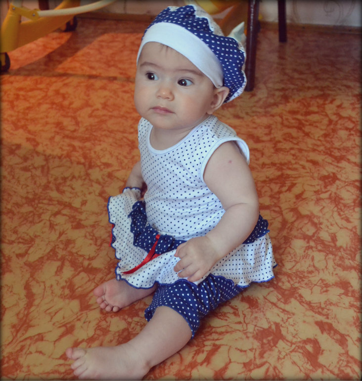 Соломия и комплект "Стильный горох"