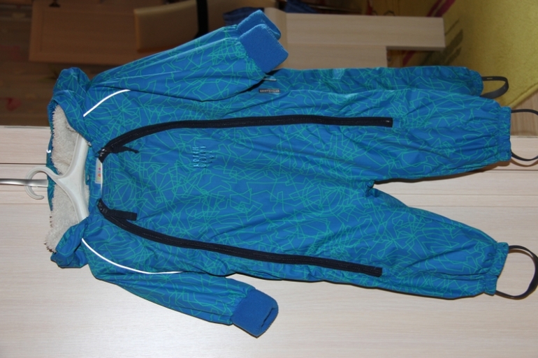 Продам комбезики КЕТЧ