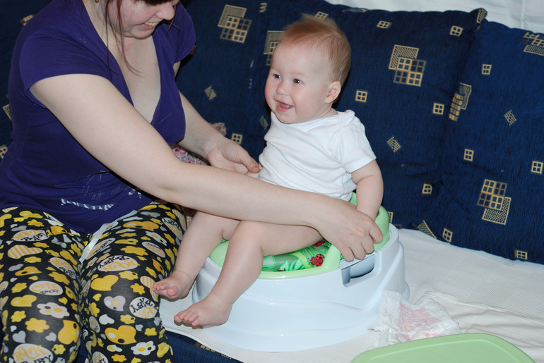 Набор Baby Care (горшок, сиденье, подставка)