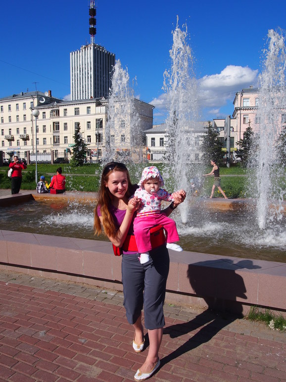 9 месяцев нашей пятничной девочке=)