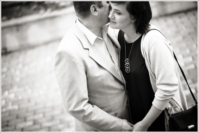 И трое детей.