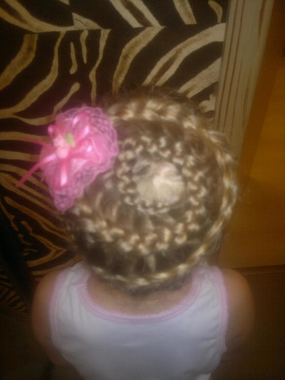 А я тут косичками балуюсь