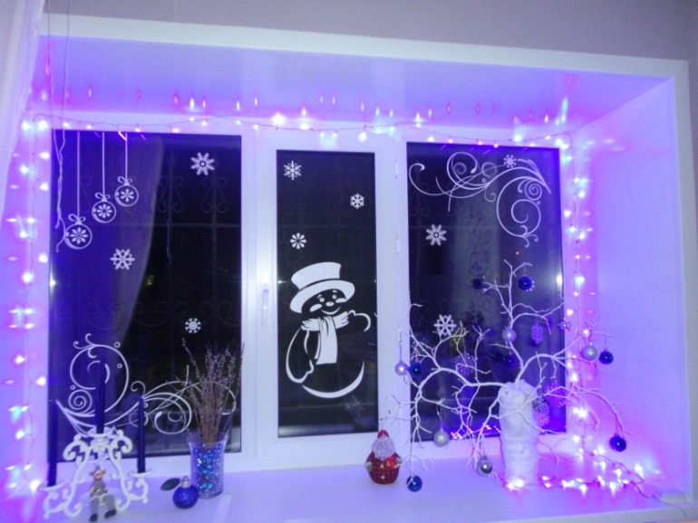 Украшение окна,новогоднее)
