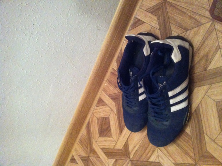 Кроссовки адидас. Размер 38. Цена 350 р.