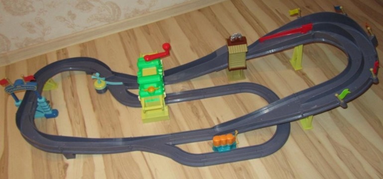 Продам Лигу Чемпионов CHUGGINGTON 2000р.