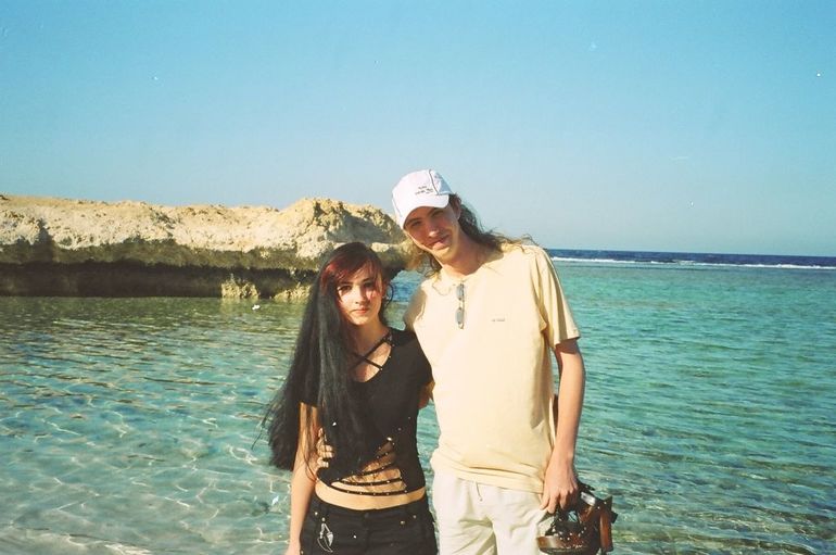 Годовщина, Хэллоуин и последний поход в ЖК