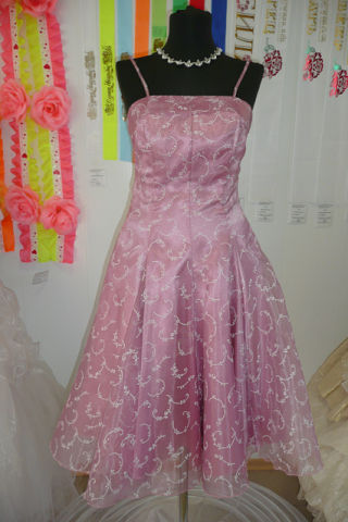 Вечерние платья в НАЛИЧИИ!!!Отправляю в регионы почтой!!!!!