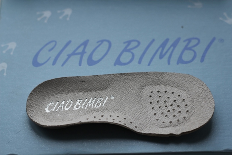 Пристрою новые сапожки Ciao Bimbi, Италия, 20 размер (13 см) - 2200 руб.
