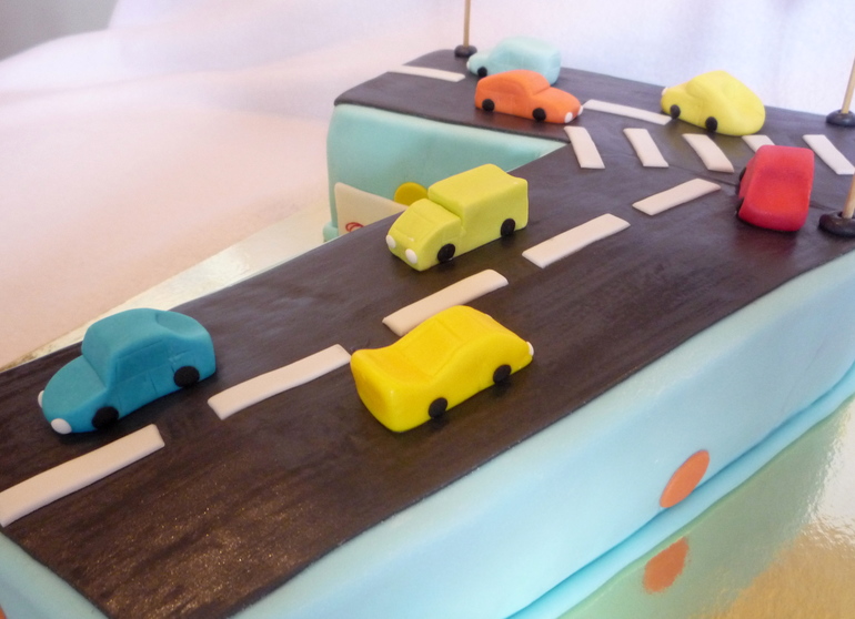 Цифра семь с машинками!