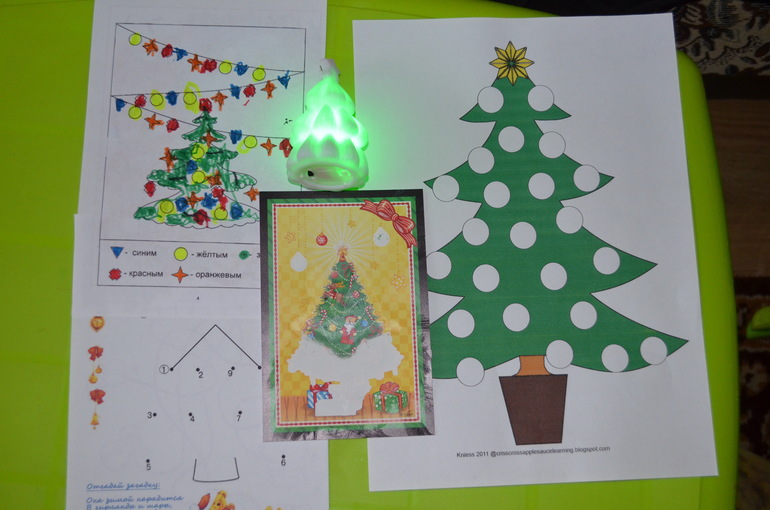 Предновогодние занимашки. Елки-иголки