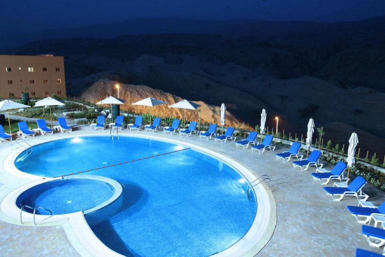 ОАЭ. Golden Tulip Khatt Springs Resort & Spa 5*