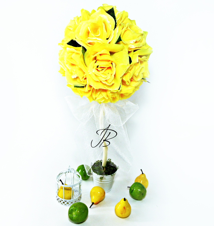 У всех елочки, а у меня цветочки))...