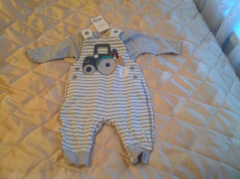 Первое приданное нашего будущего модника!!!