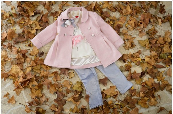 Комплект Bebuskids (пальто,кофта и брючки) на 3 года, новый